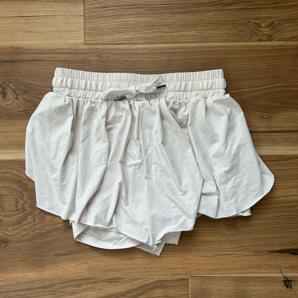amazon butterfly shorts size small